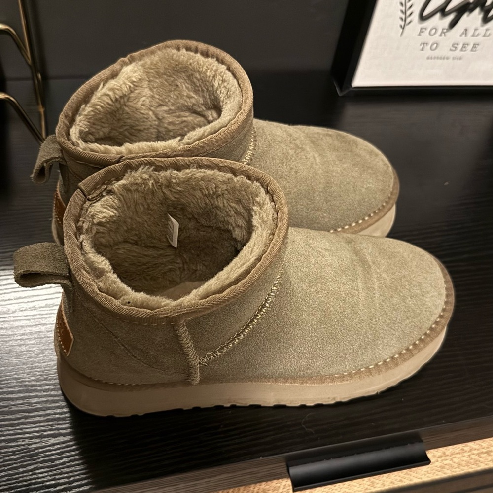 Platform Mini Uggs - image 1